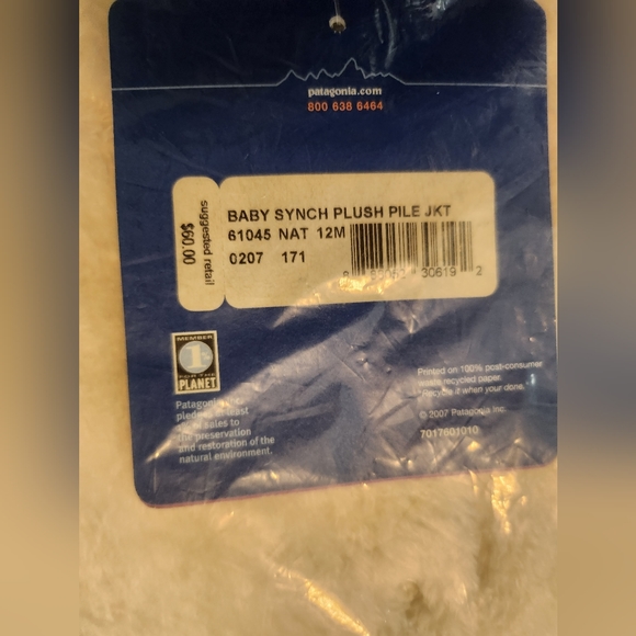 NWT .. Children's Patagonia Plush wrap with snaps & inside Tie .. - Picture 2 of 7